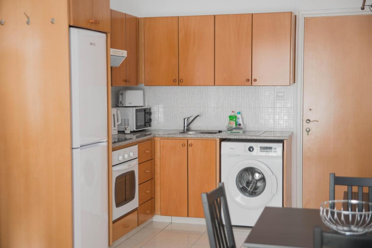 Renovated One Bedroom Apartment In Paphos With Pool Εξωτερικό φωτογραφία